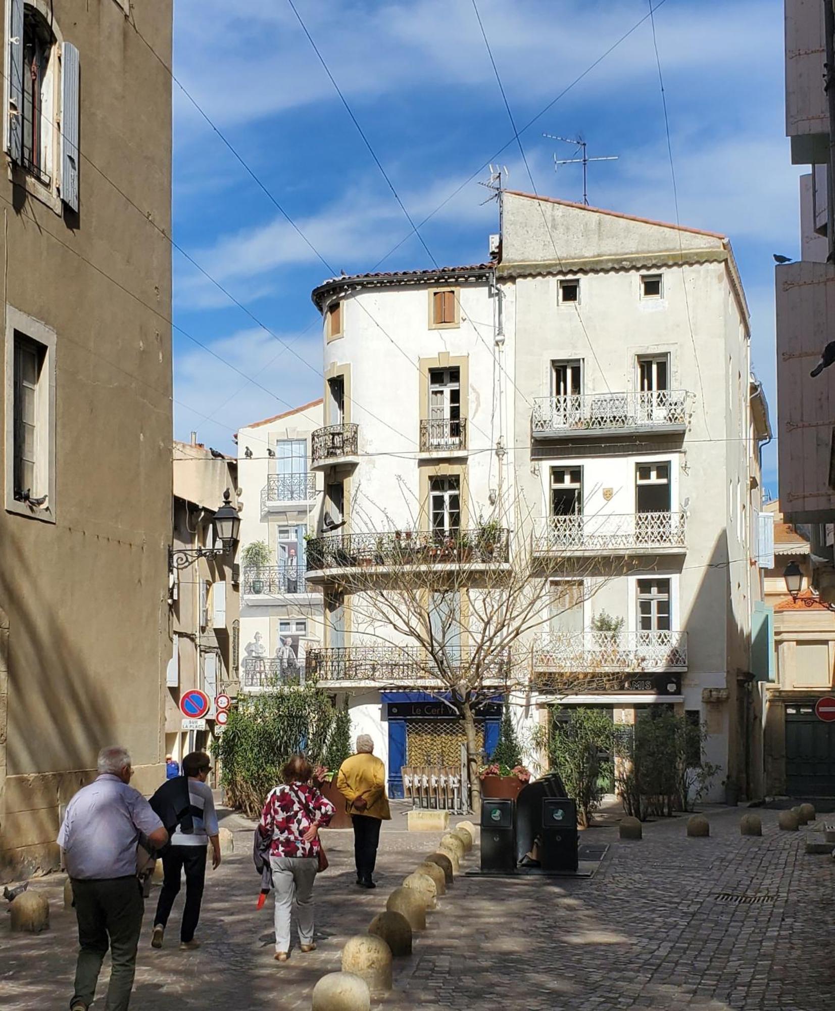 Les Arenes Wi-Fi Climatisation Jardin Netflix 10 Mn Coeur De Ville Beziers Ngoại thất bức ảnh